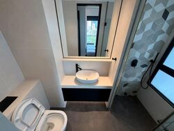 RiverGate (D9), Apartment #573172591